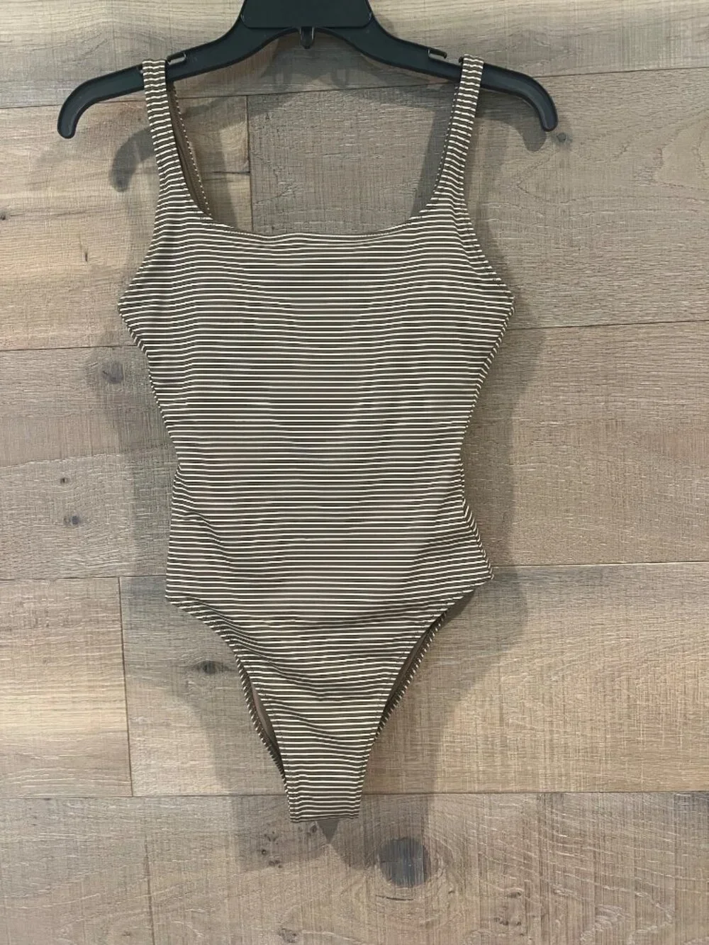 VUORI Encinitas High Cut Palmera One-Piece Swimsuit SIZE S - Picture 3 of 9